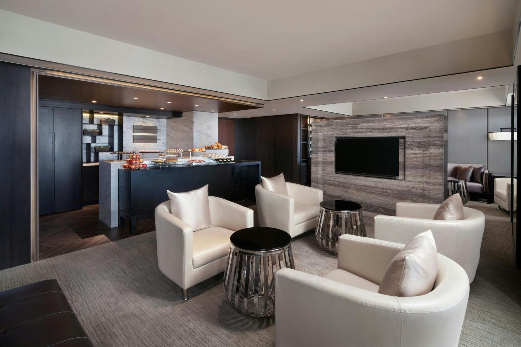 Sheraton Taitung Hotel Экстерьер фото The living room of a SkyLoft