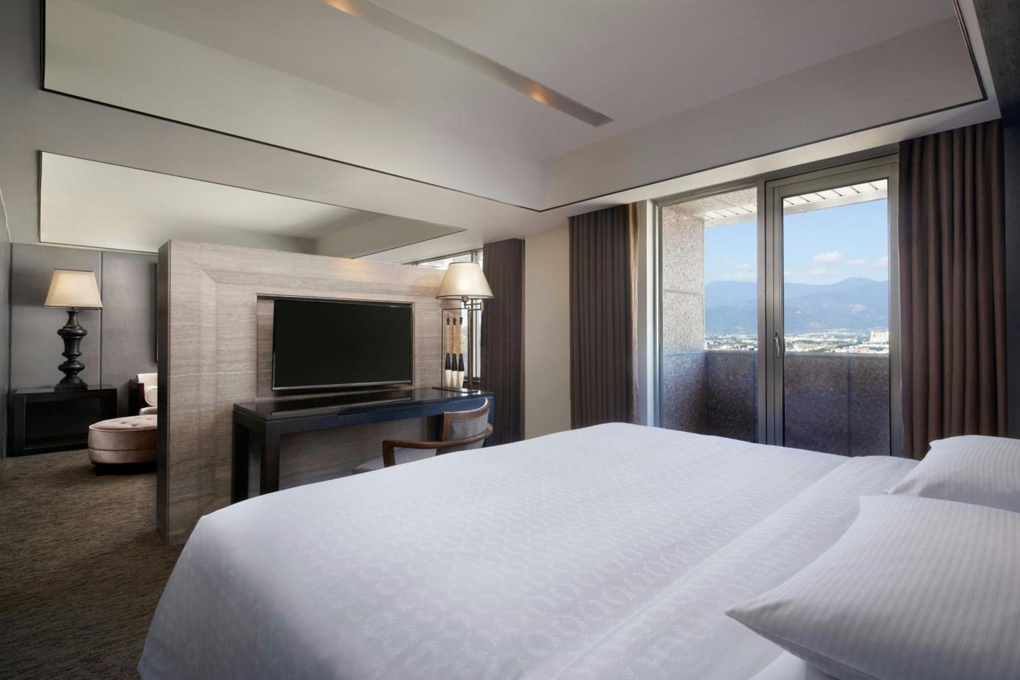 Sheraton Taitung Hotel Экстерьер фото A bedroom at the hotel